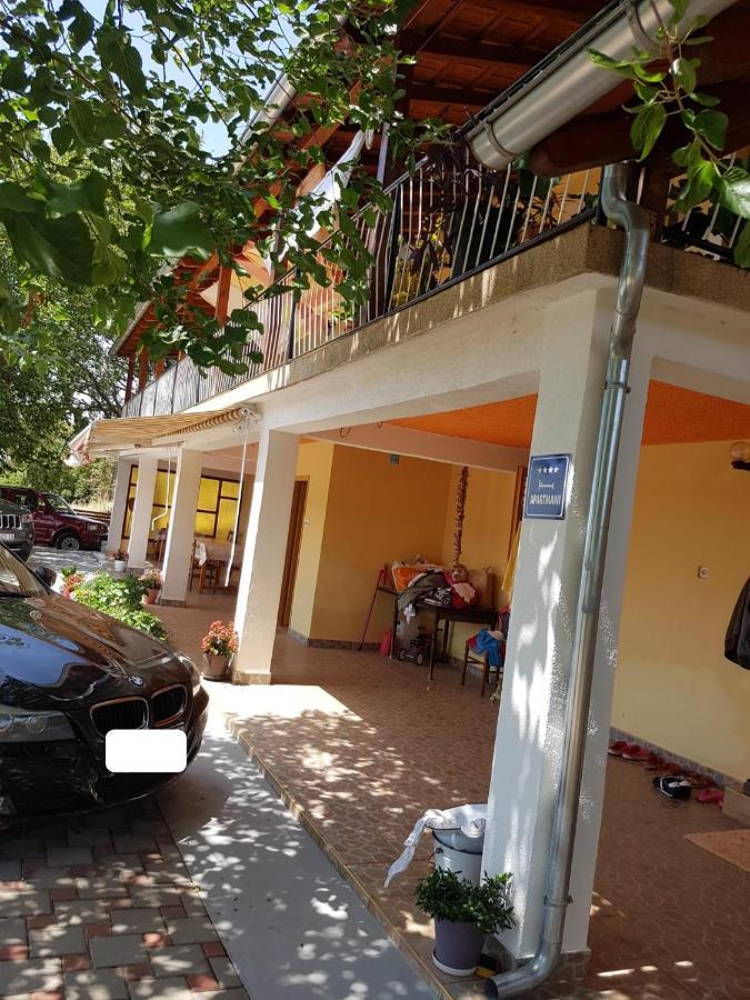Apartmani Corleone Билице Экстерьер фото